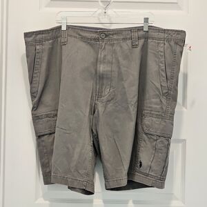 U.S. Polo Assn. 6-Pocket Cargo Shorts, EUC, Waist 46